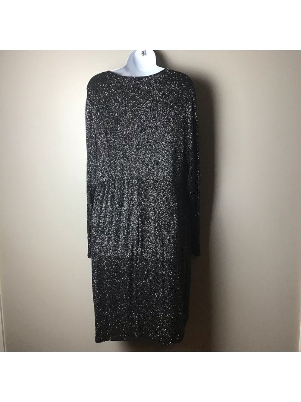 𝅺bee Darlin Plus Size Black & Silver Sparkle Dress - Picture 5 of 6
